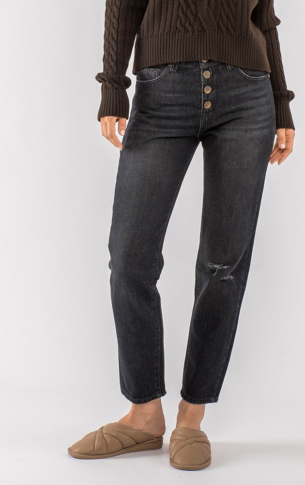 Женские джинсы прямого кроя 1