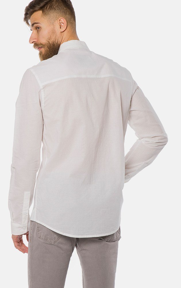 Рубашка белая с длинными рукавами 1
