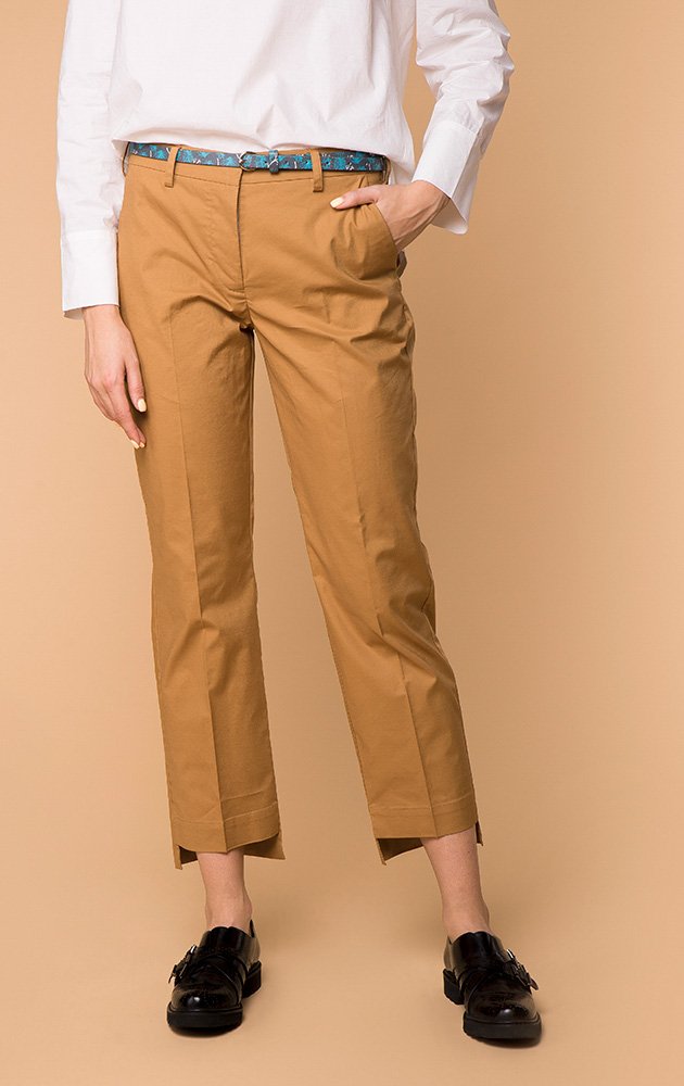 Укороченные брюки с контрастным поясом 1